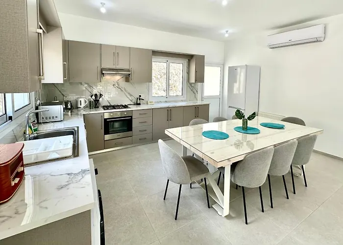 Case de vacanță In The Hills Limassol