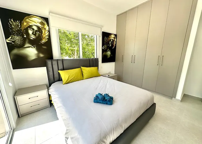 Case de vacanță In The Hills